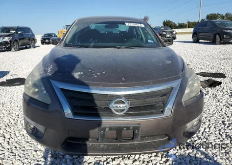 2015 Nissan Altima 2.5 z USA, uszkodzony, nr VIN 1N4AL3AP0FC107314